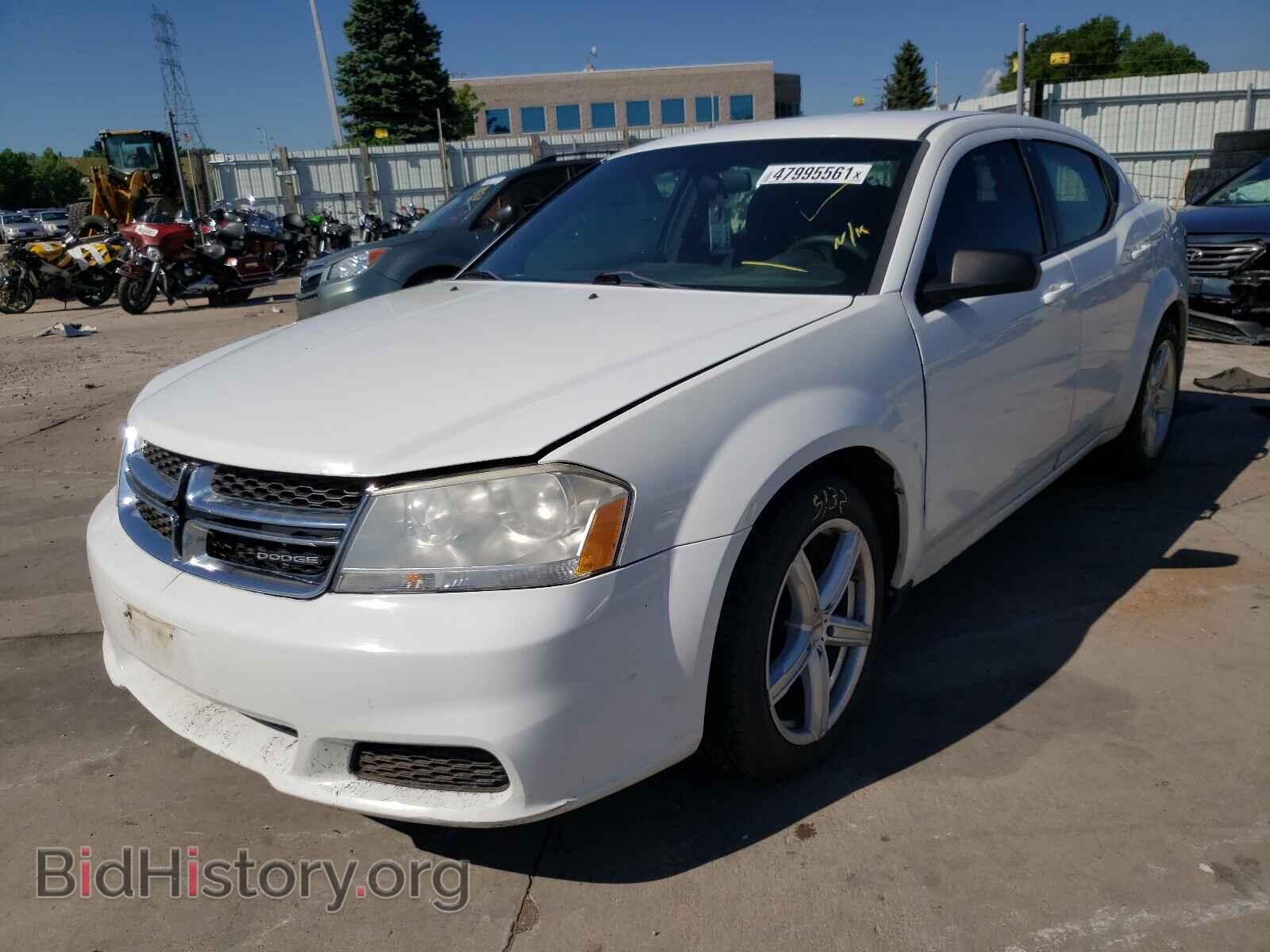 2011 DODGE AVENGER - VIN: 1B3BD4FB5BN591771 - Фото 2