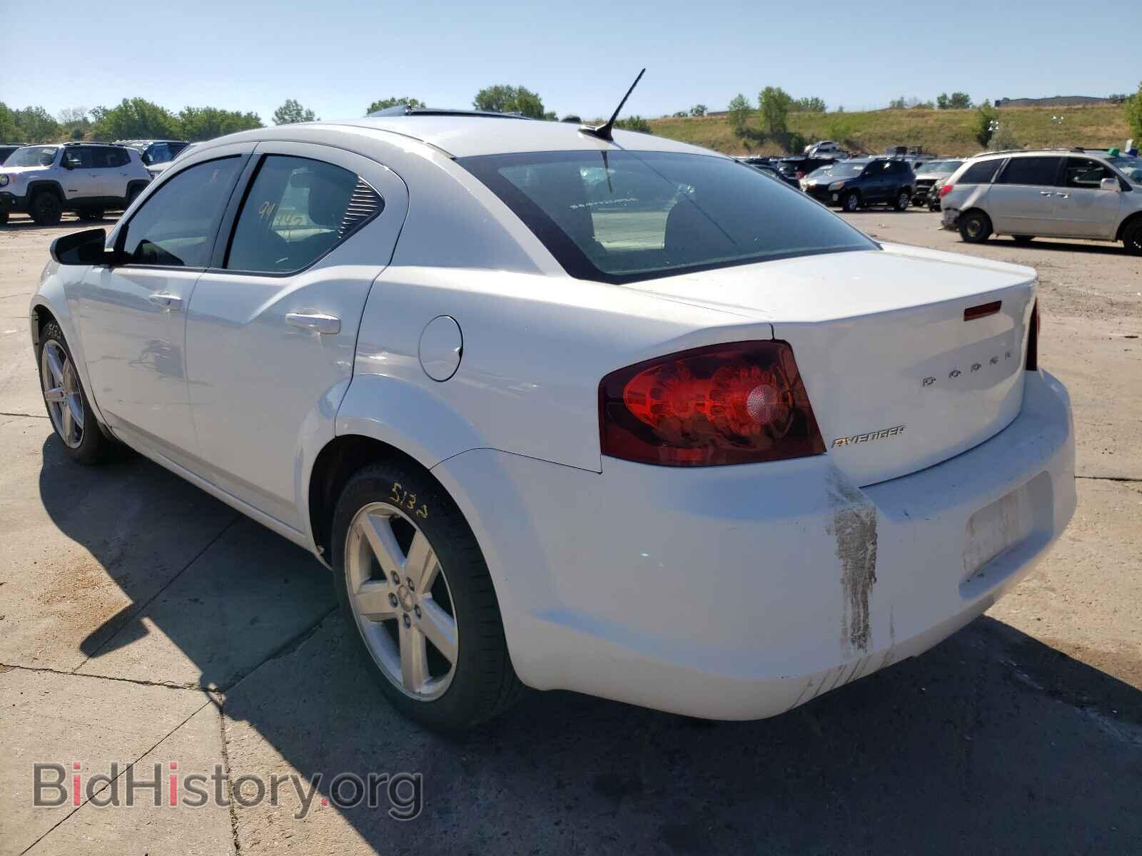 2011 DODGE AVENGER - VIN: 1B3BD4FB5BN591771 - Фото 3