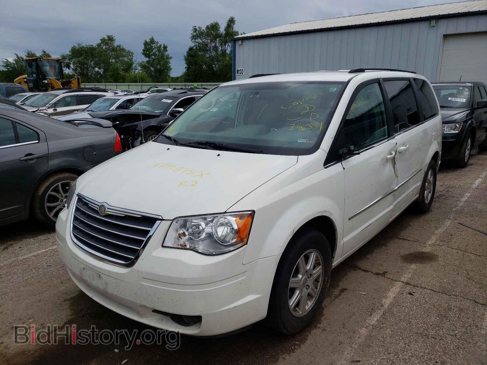 2010 CHRYSLER MINIVAN - VIN: 2A4RR5D12AR346551 - Фото 2
