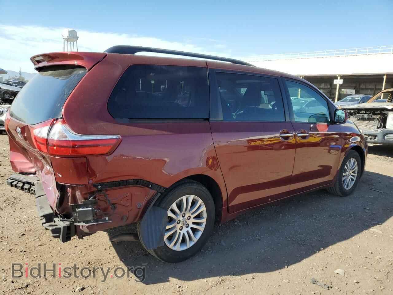 2017 TOYOTA All Models - VIN: 5TDYZ3DC8HS821774 - Фото 3