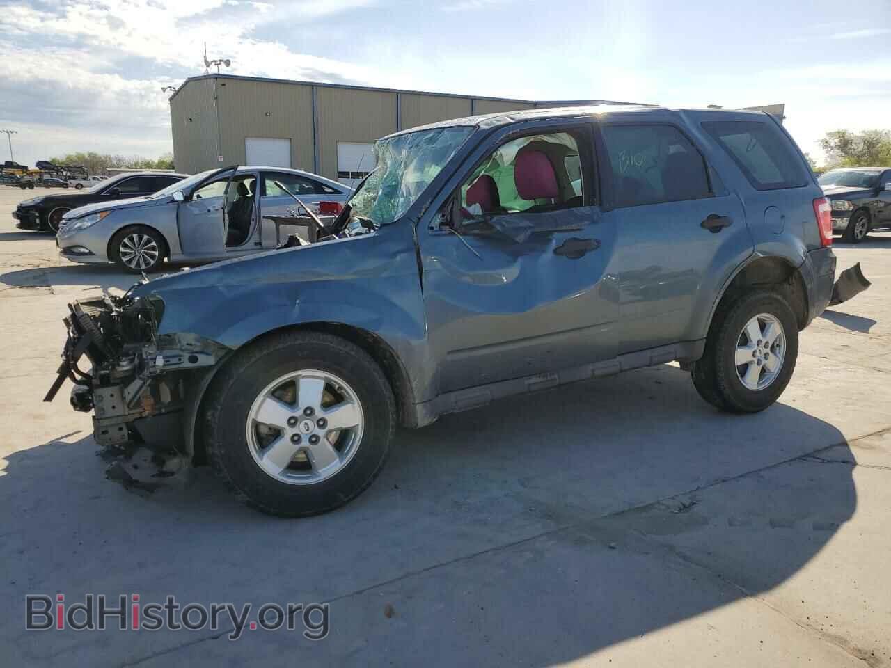 Фотография 1FMCU0C76BKB33553 - FORD ESCAPE 2011