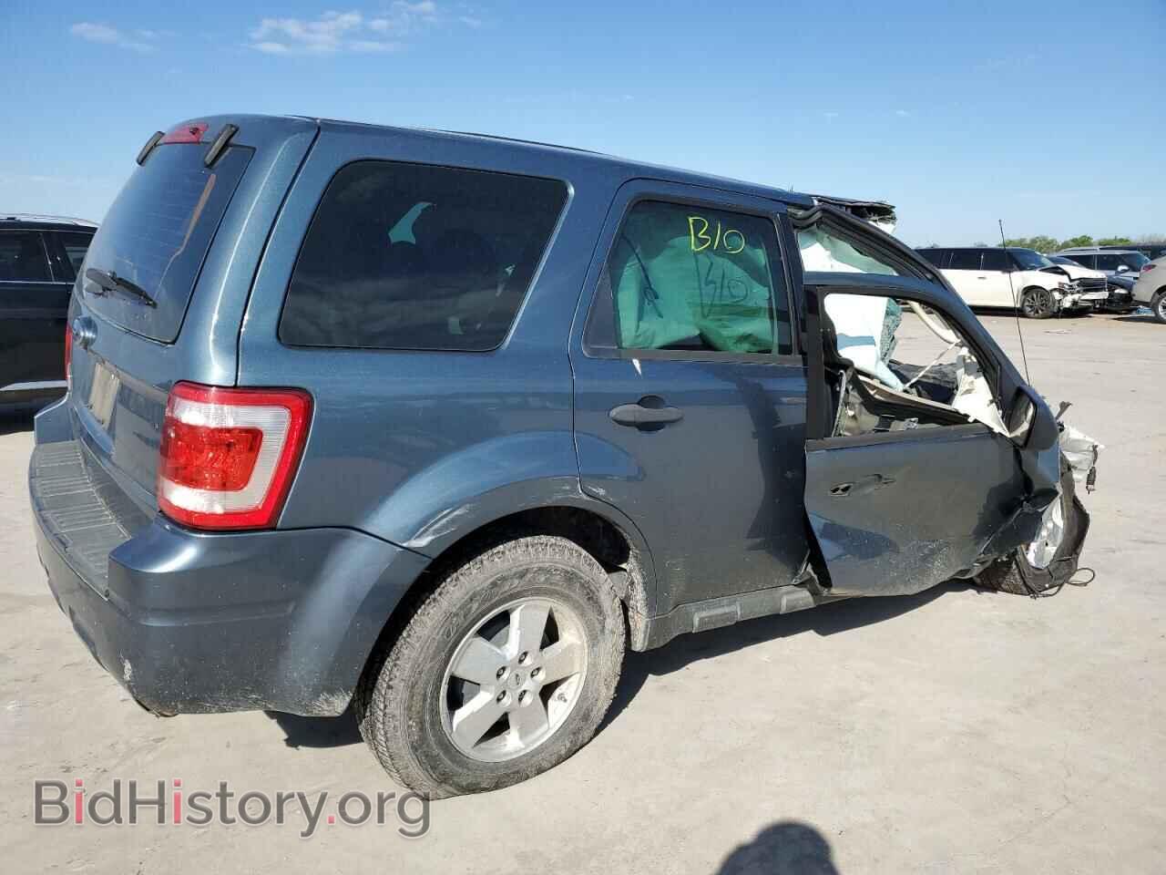 2011 FORD ESCAPE - VIN: 1FMCU0C76BKB33553 - Фото 3