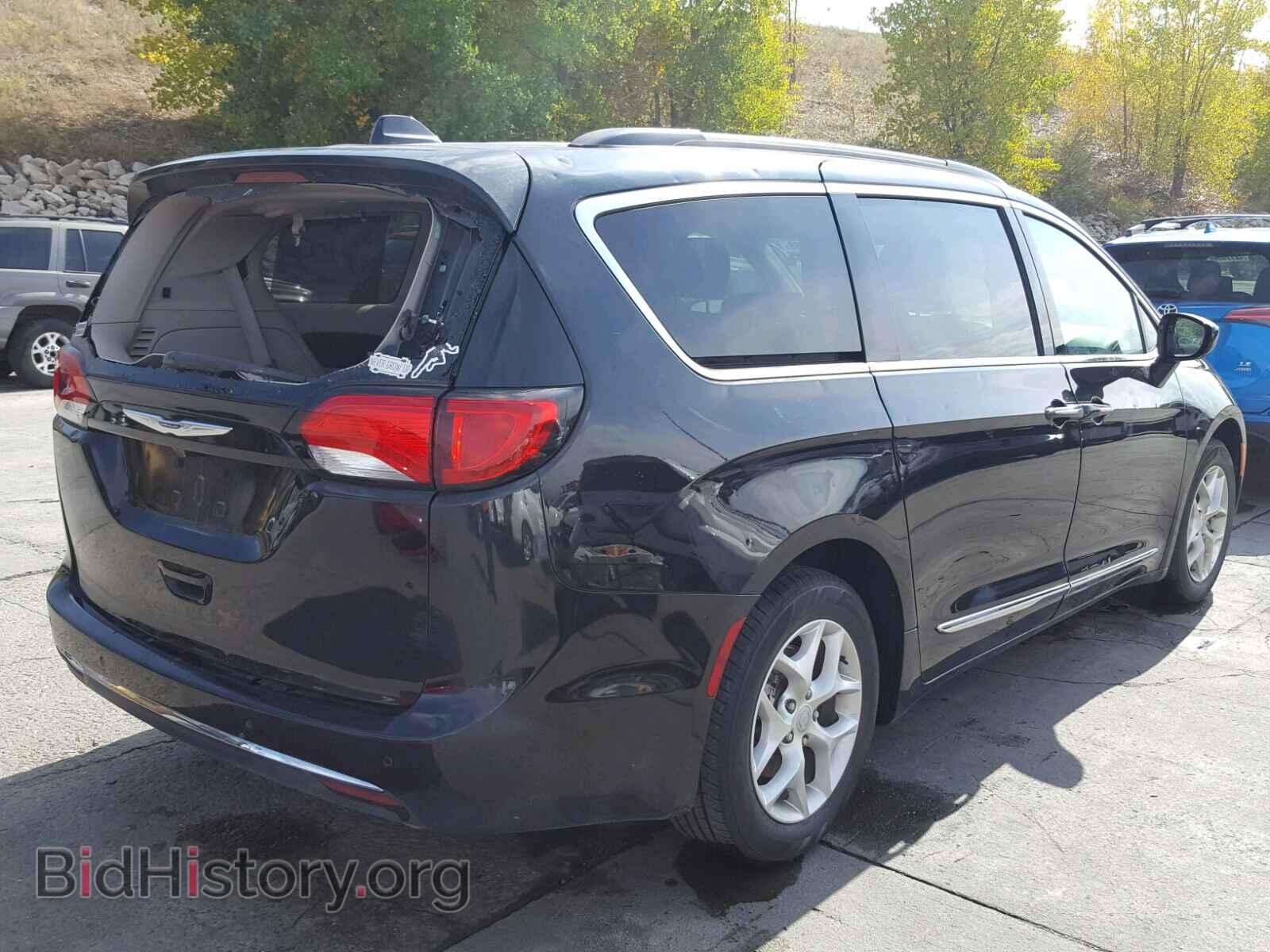 2017 CHRYSLER PACIFICA T - VIN: 2C4RC1BG9HR608938 - Photo 4