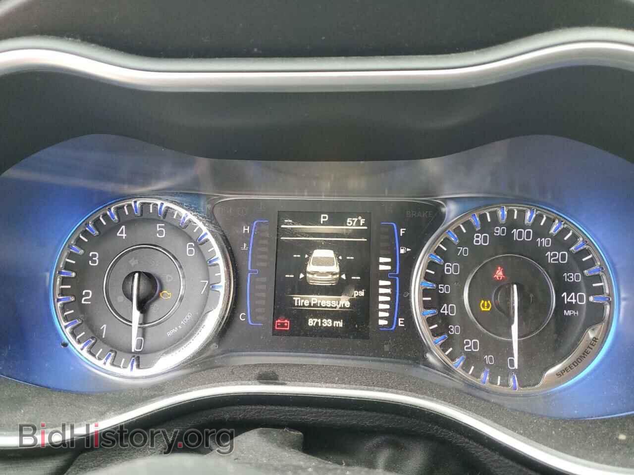 2015 CHRYSLER 200 - VIN: 1C3CCCAB2FN638918 - Фото 9