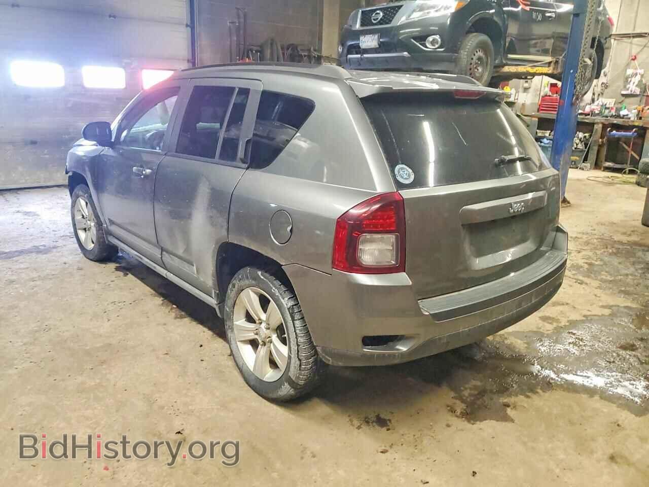 2012 JEEP COMPASS - VIN: 1C4NJDAB7CD671236 - Photo 2