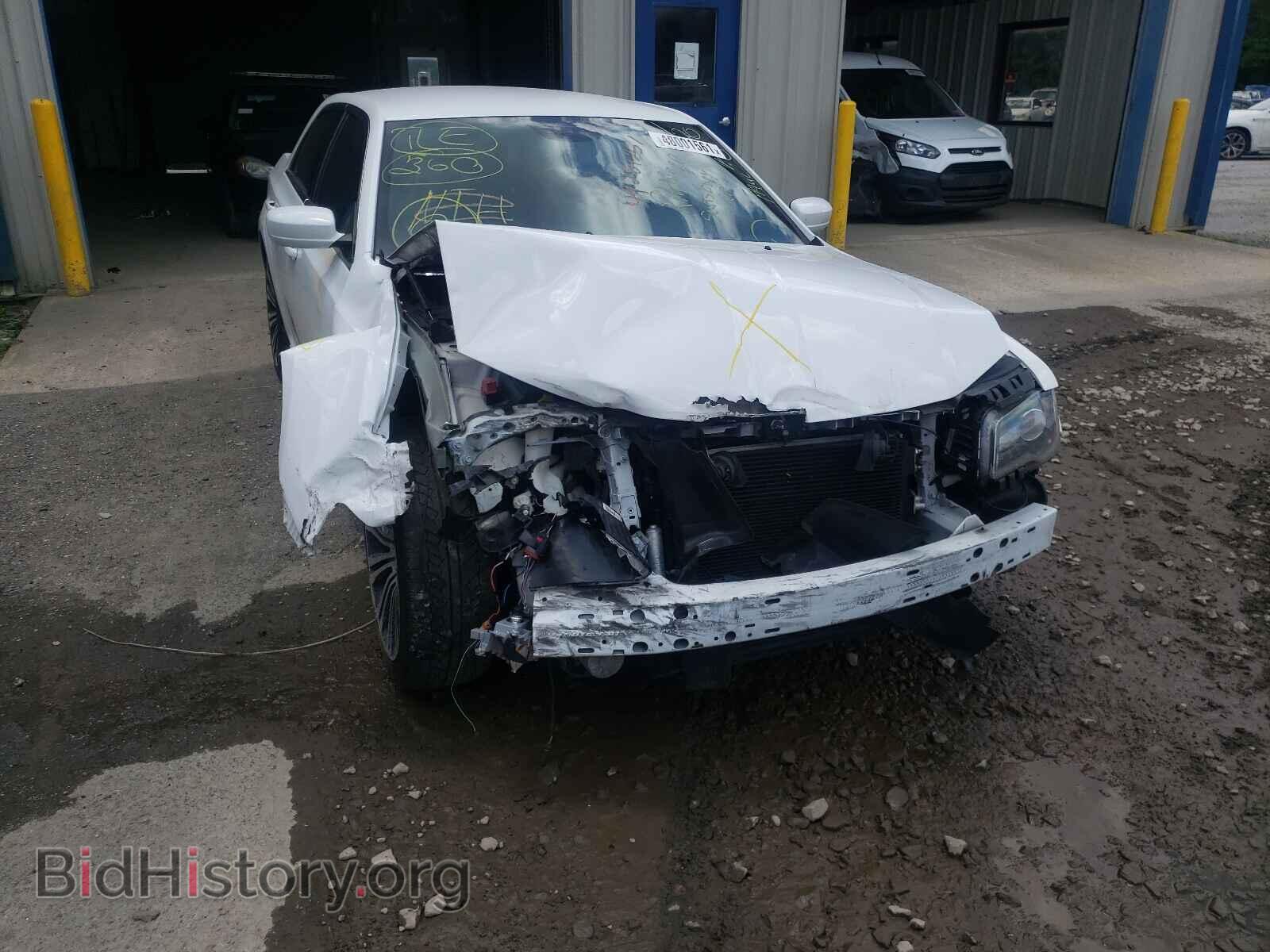 2013 CHRYSLER 300 - VIN: 2C3CCABG6DH731932 - Фото 9