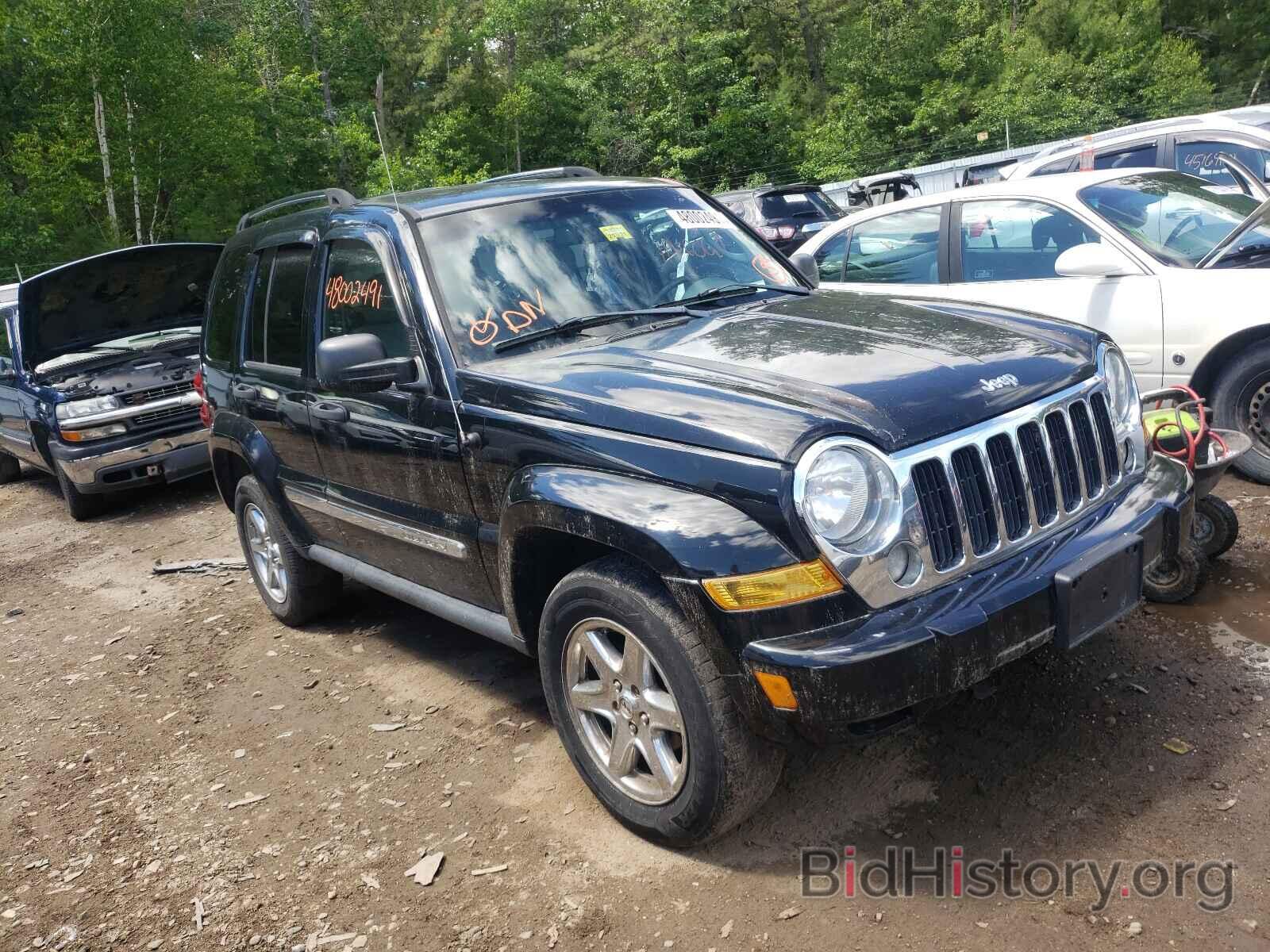 Photo 1J8GL58K86W110382 - JEEP LIBERTY 2006