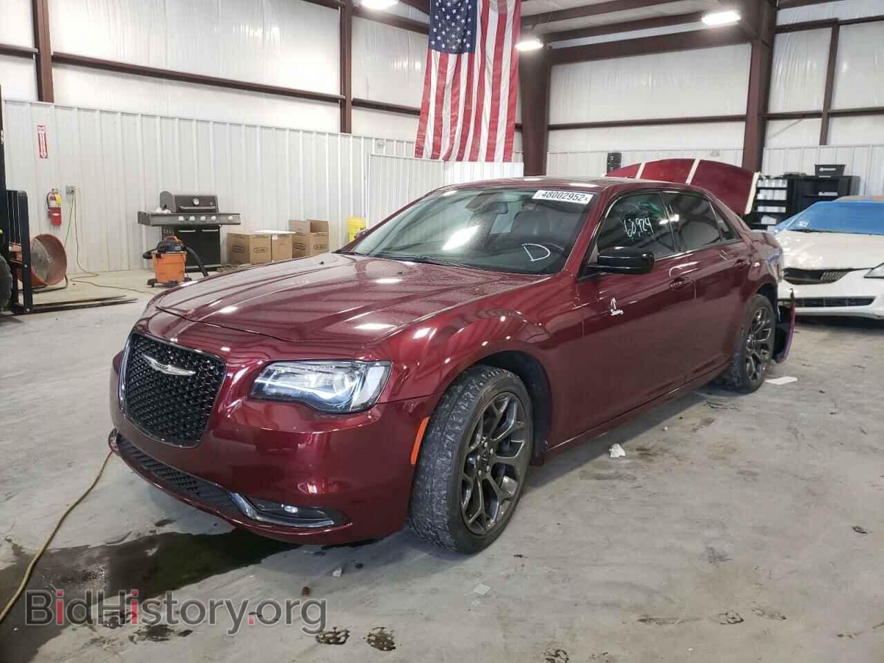 2017 CHRYSLER 300 - VIN: 2C3CCAAG1HH650179 - Photo 2