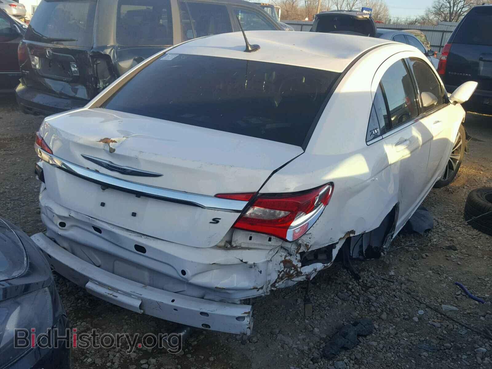 2013 CHRYSLER 200 - VIN: 1C3CCBCG9DN712030 - Photo 4