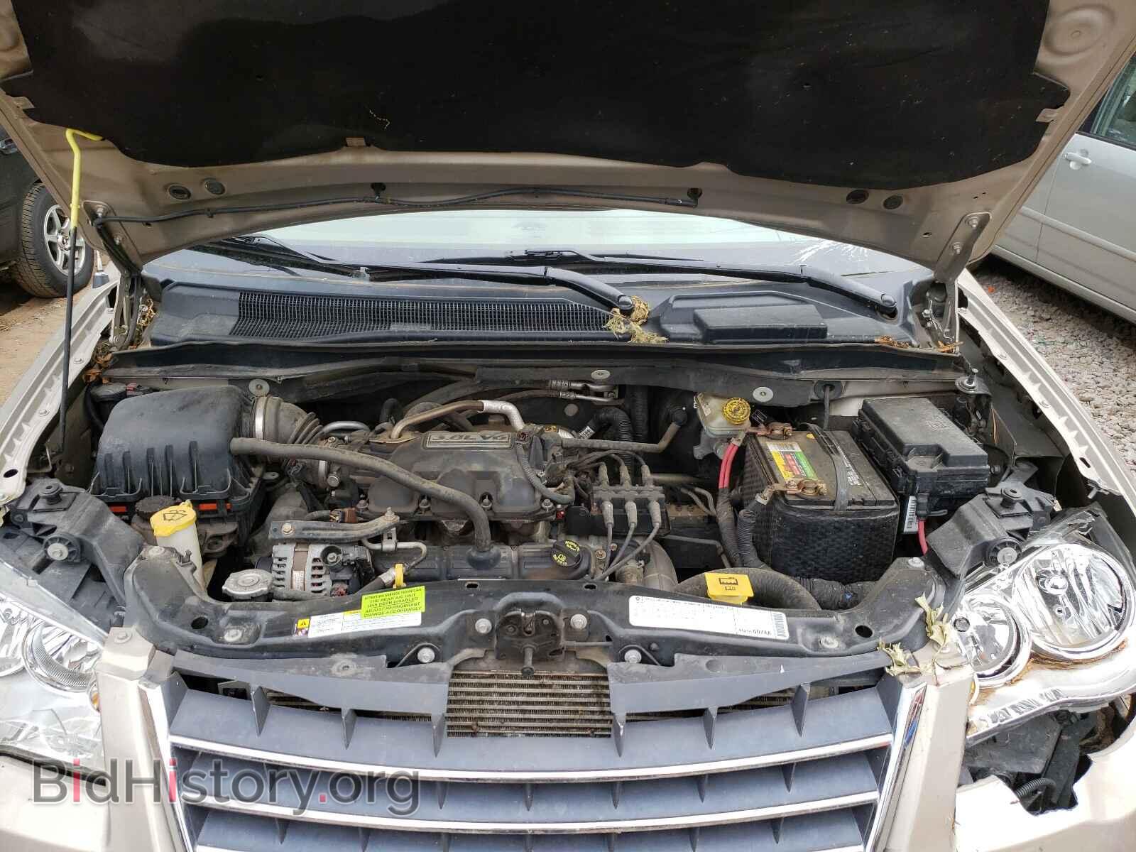 2009 CHRYSLER MINIVAN - VIN: 2A8HR54109R598255 - Фото 7