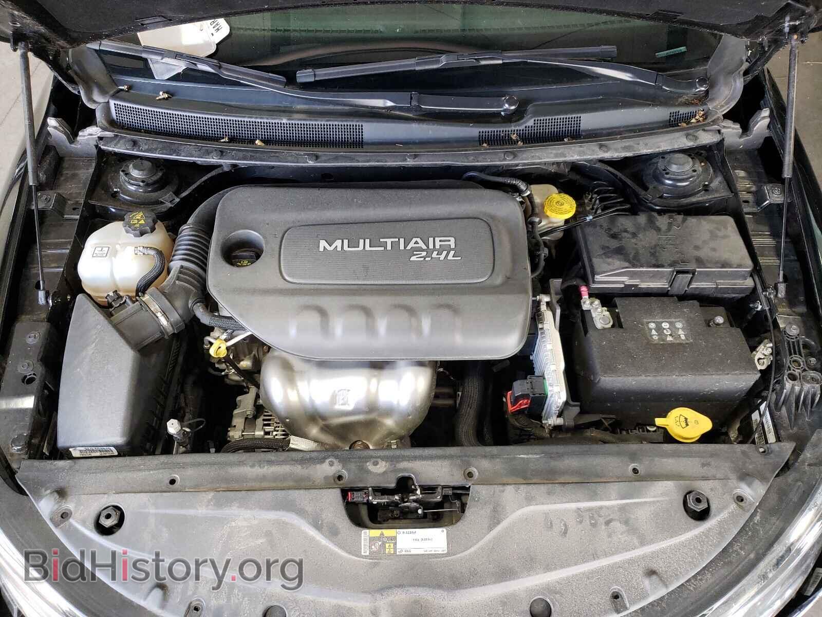 2015 CHRYSLER 200 - VIN: 1C3CCCAB2FN557546 - Фото 7