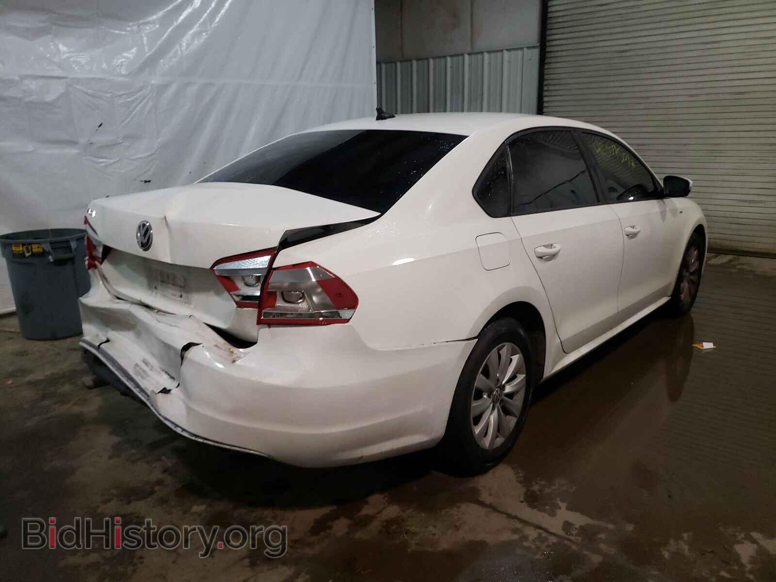 2014 VOLKSWAGEN PASSAT - VIN: 1VWAP7A34EC022703 - Photo 4
