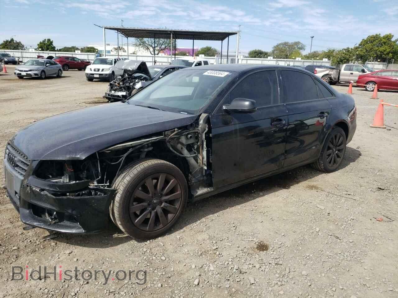 Фотография WAUAFAFL1CA115406 - AUDI A4 2012