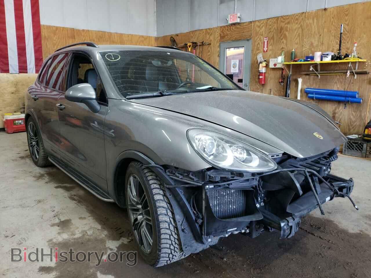 Photo WP1AC2A20BLA88233 - PORSCHE CAYENNE 2011