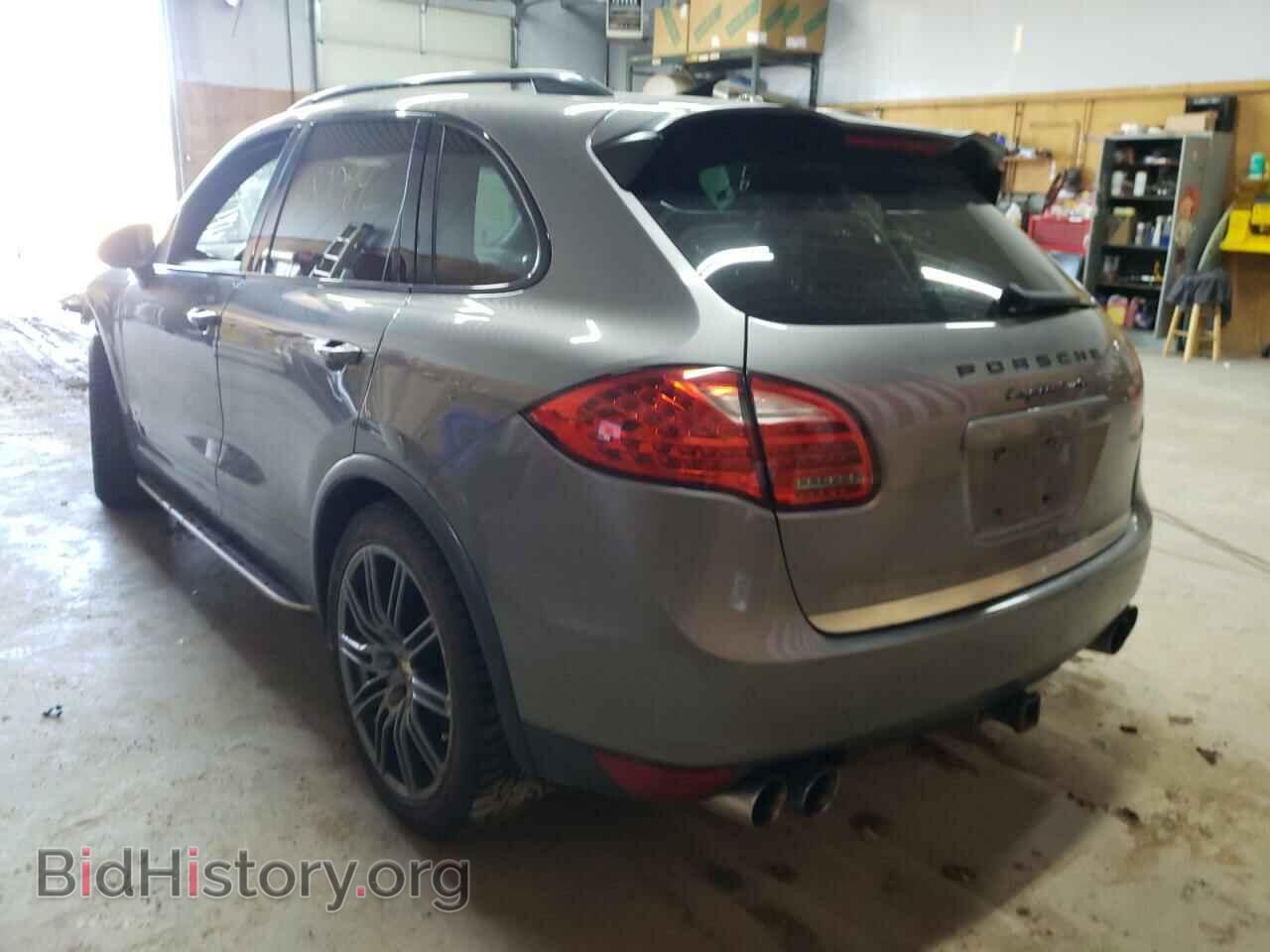 2011 PORSCHE CAYENNE - VIN: WP1AC2A20BLA88233 - Фото 3