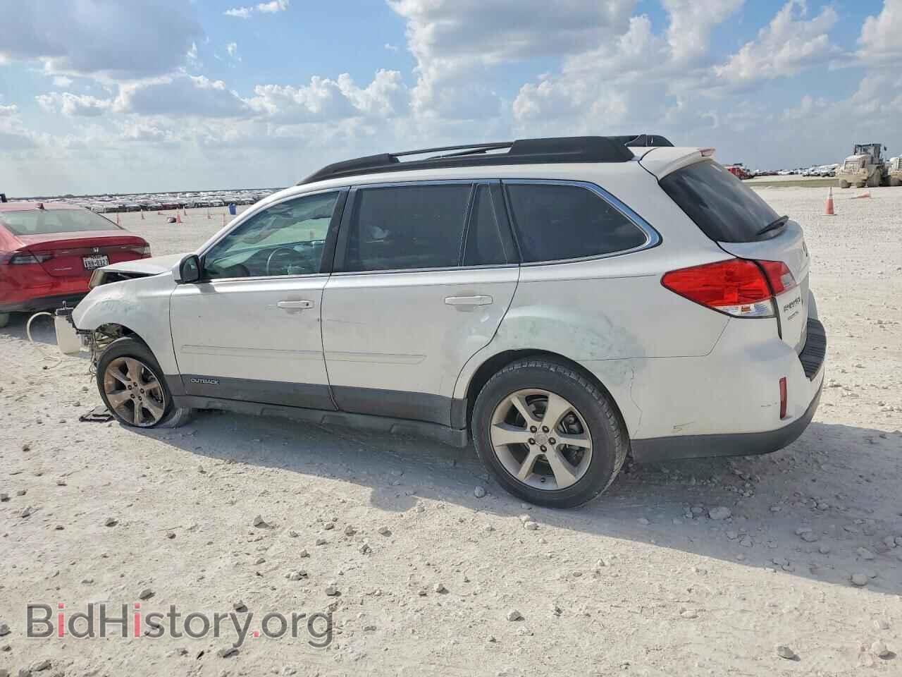 2014 SUBARU OUTBACK - VIN: 4S4BRCCC9E3236931 - Фото 2