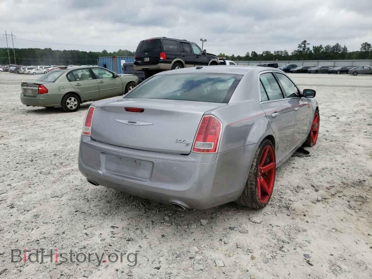 2014 CHRYSLER 300 - VIN: 2C3CCABG1EH181136 - Фото 4