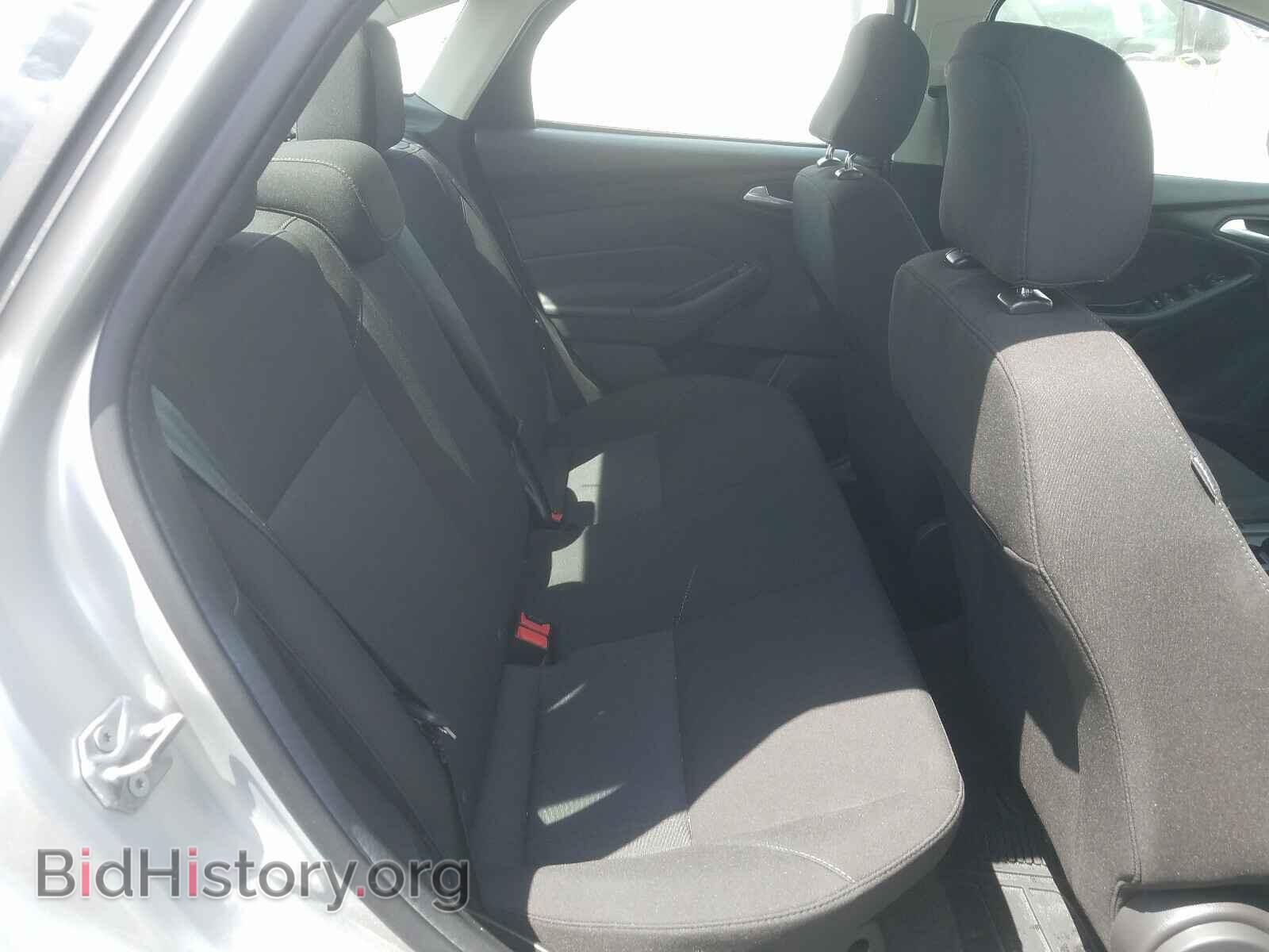2017 FORD FOCUS - VIN: 1FADP3F23HL338189 - Photo 6