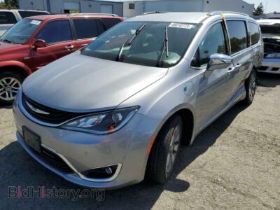 2019 Chrysler PACIFICA Pacifica H, серебристый — VIN 2C4RC1N71KR508917, Copart