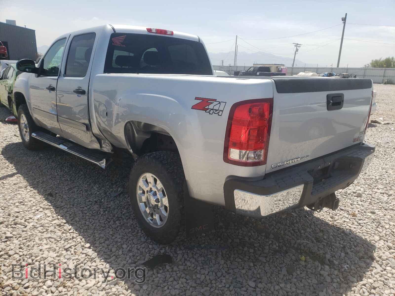 2011 GMC SIERRA - VIN: 1GT120CG9BF130270 - Фото 3
