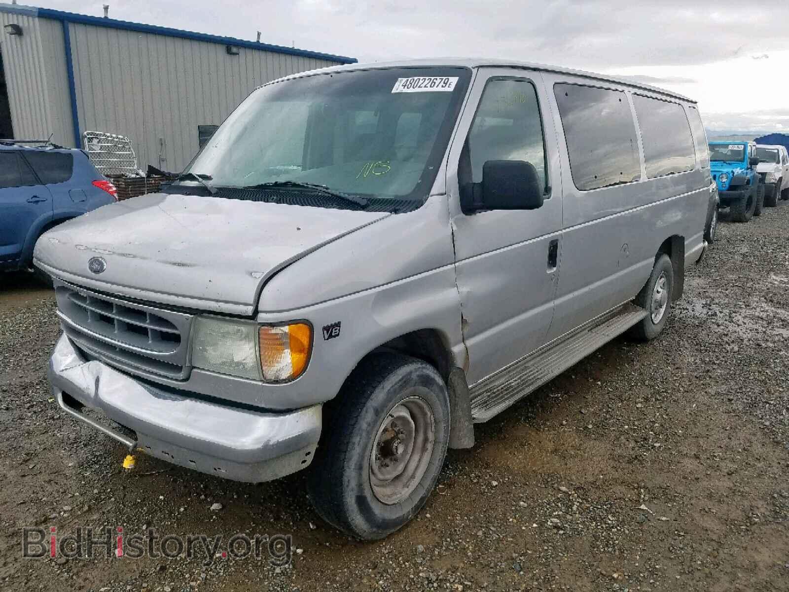 2002 FORD ECONOLINE - VIN: 1FBSS31F92HB68882 - Photo 2