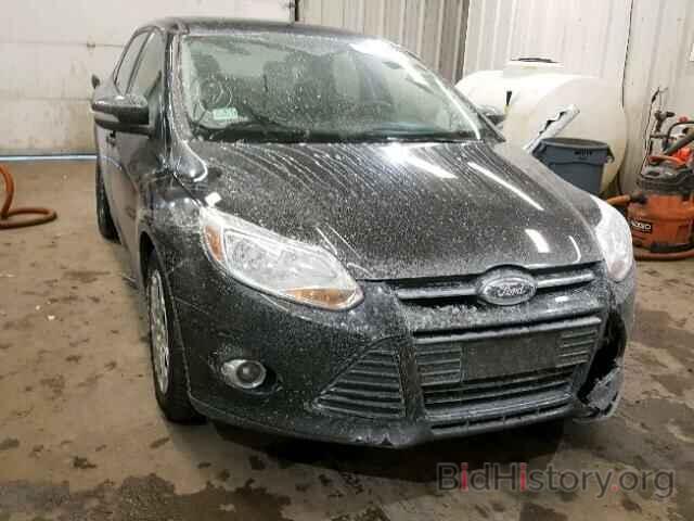 Photo 1FAHP3F2XCL471736 - FORD FOCUS 2012