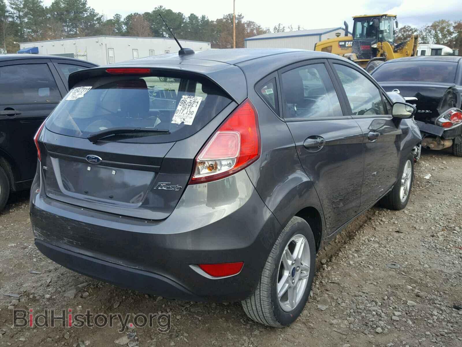 2017 FORD FIESTA - VIN: 3FADP4EJ2HM110682 - Фото 4