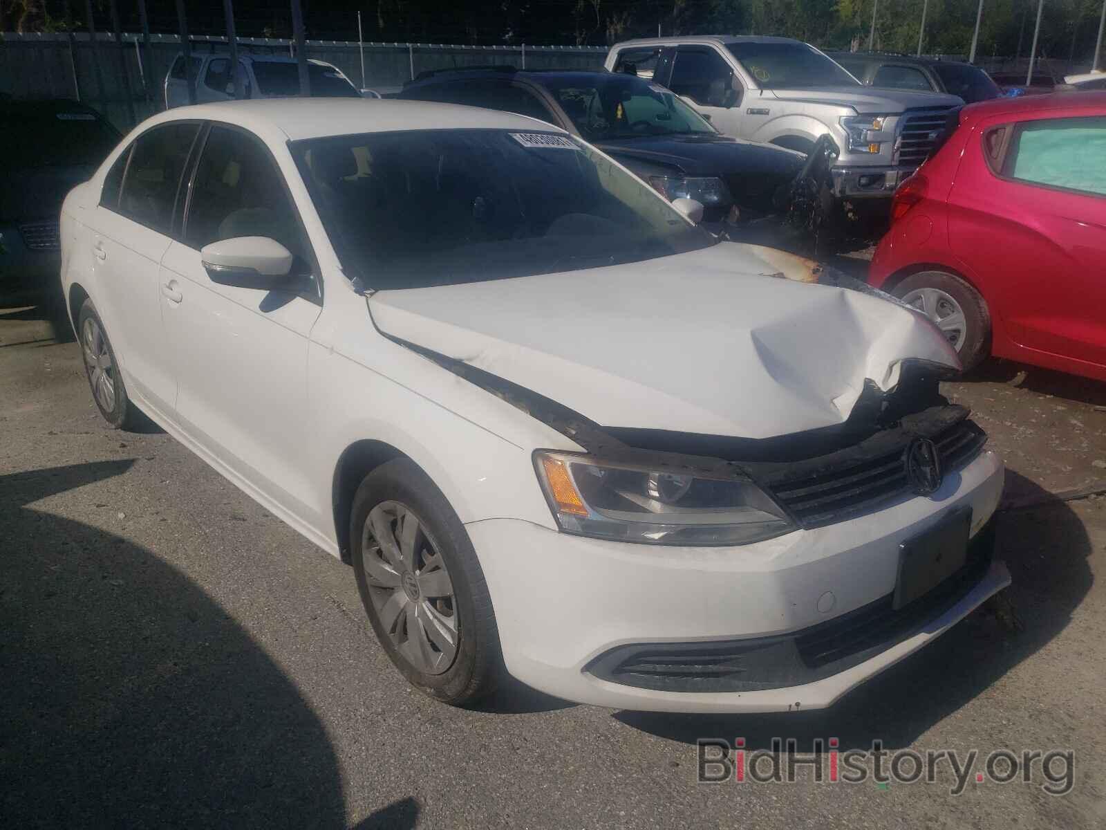 Photo 3VWD07AJ8EM379378 - VOLKSWAGEN JETTA 2014