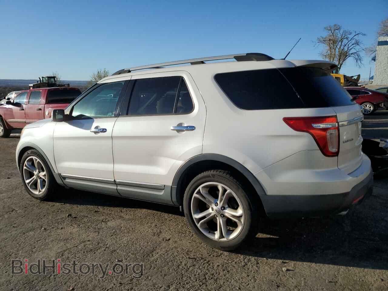 2011 FORD EXPLORER - VIN: 1FMHK7F82BGA90552 - Фото 2