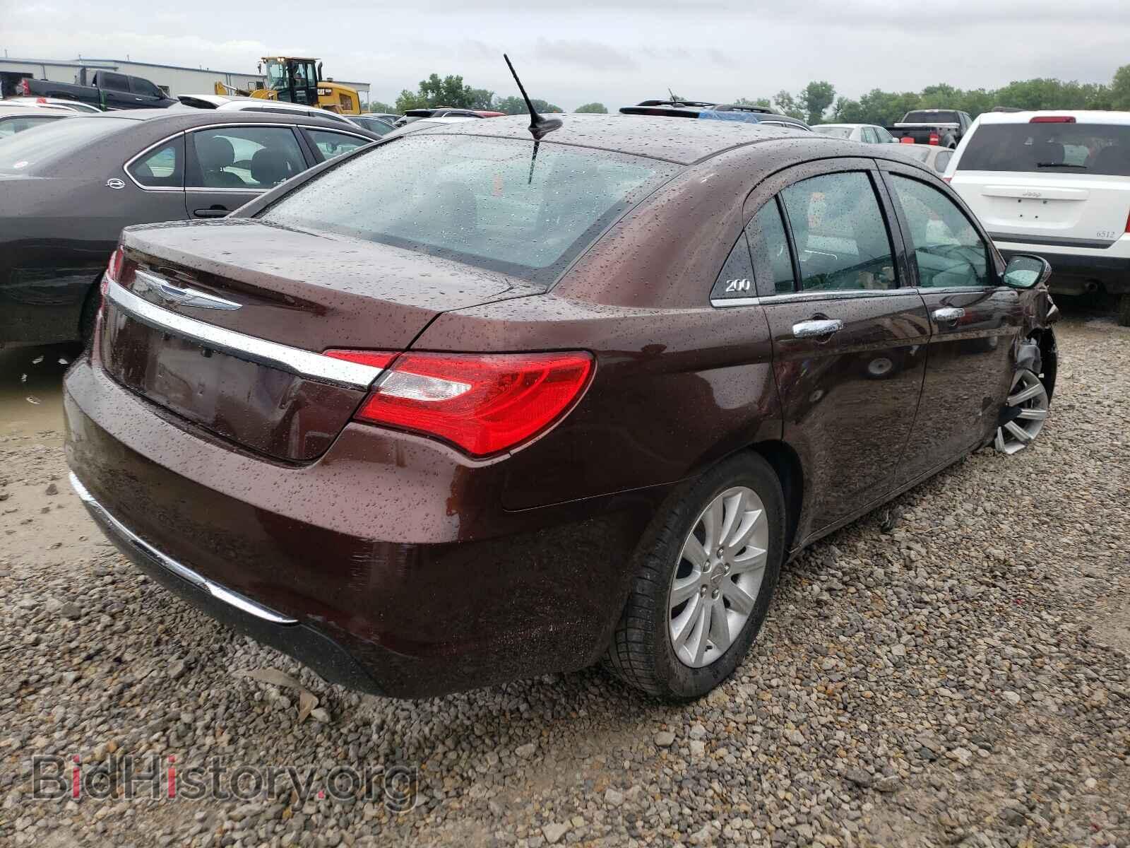 2013 CHRYSLER 200 - VIN: 1C3CCBCG4DN585879 - Фото 4