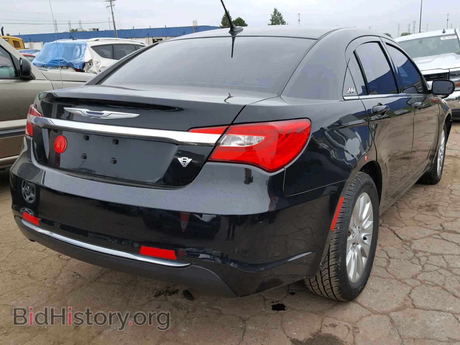 2013 CHRYSLER 200 - VIN: 1C3CCBAB1DN696655 - Фото 4