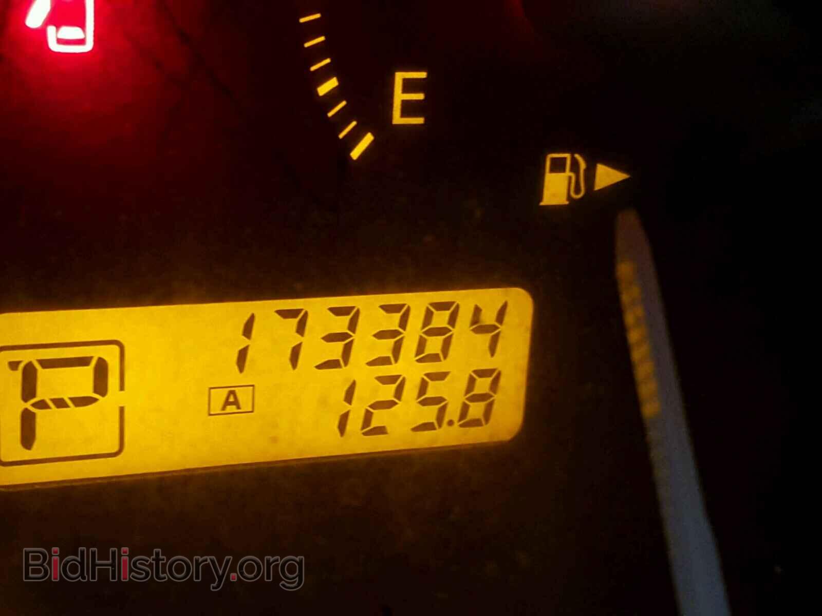 2008 NISSAN VERSA - VIN: 3N1BC13E98L453080 - Фото 8
