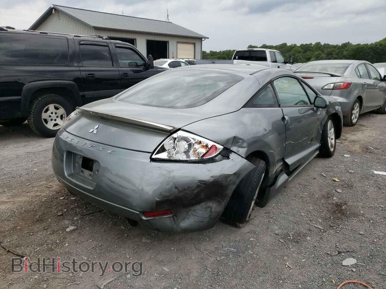 2008 MITSUBISHI ECLIPSE - VIN: 4A3AK24F18E038762 - Photo 4