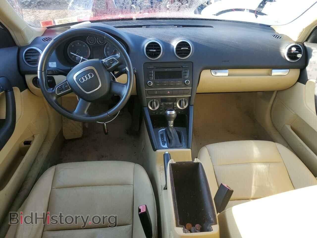 2012 AUDI A3 - VIN: WAUBJAFM7CA054204 - Фото 8