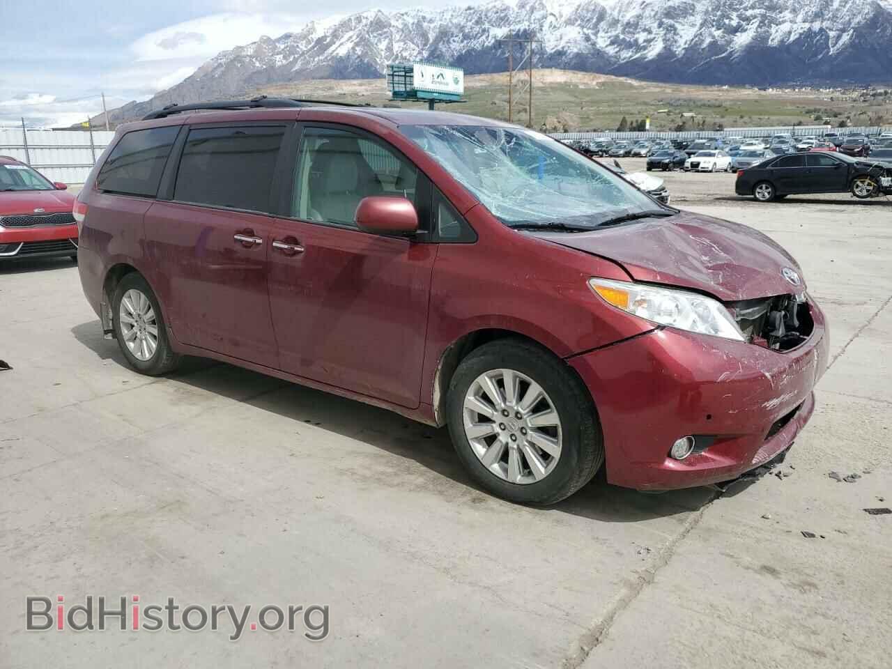 2011 TOYOTA All Models - VIN: 5TDDK3DC7BS022854 - Photo 4