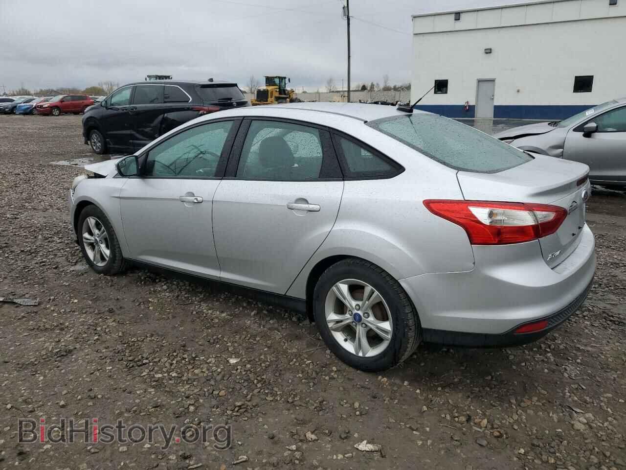 2013 FORD FOCUS - VIN: 1FADP3F2XDL227553 - Фото 2