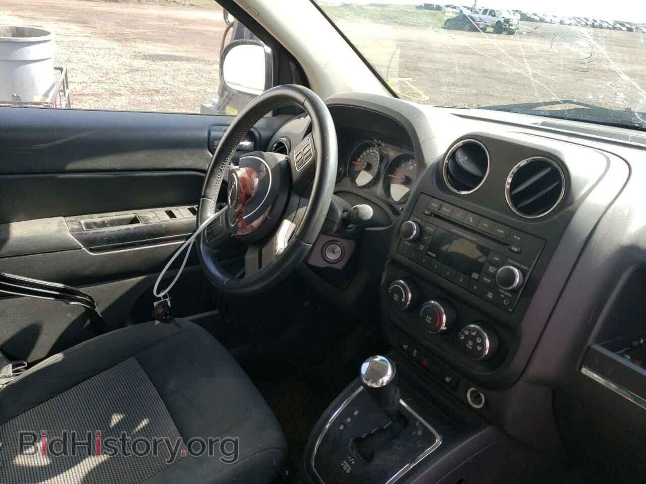 2012 JEEP COMPASS - VIN: 1C4NJDABXCD517863 - Photo 9