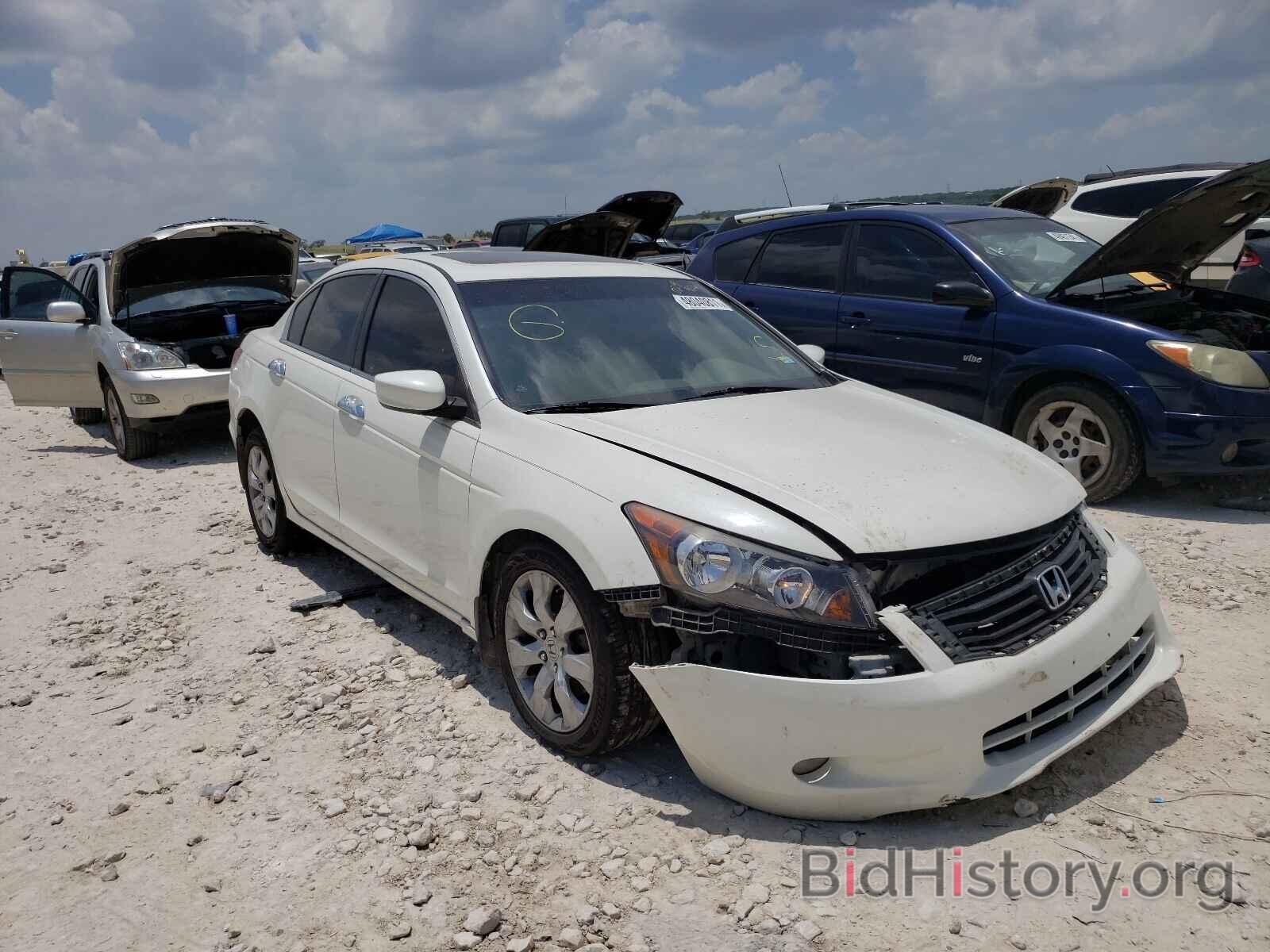 Photo 1HGCP368X9A029926 - HONDA ACCORD 2009