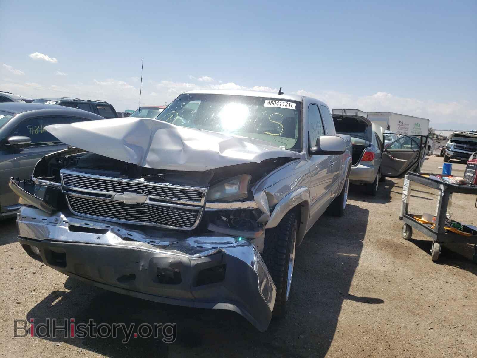 2006 CHEVROLET SILVERADO - VIN: 2GCEC19N361110149 - Фото 2