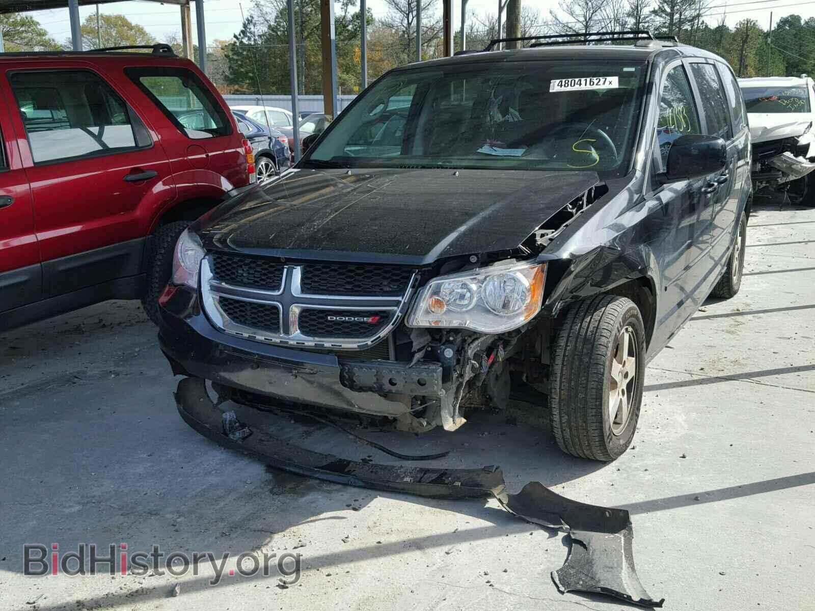 2013 DODGE CARAVAN - VIN: 2C4RDGCG6DR551347 - Фото 2