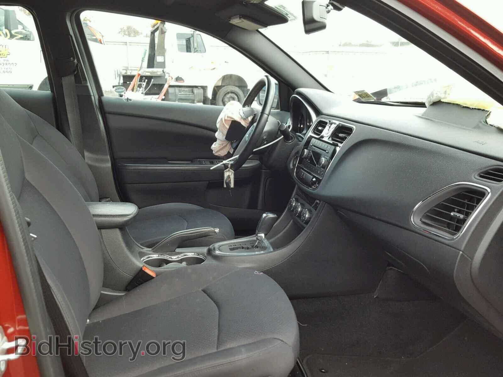 2013 CHRYSLER 200 - VIN: 1C3CCBBB2DN738037 - Photo 5
