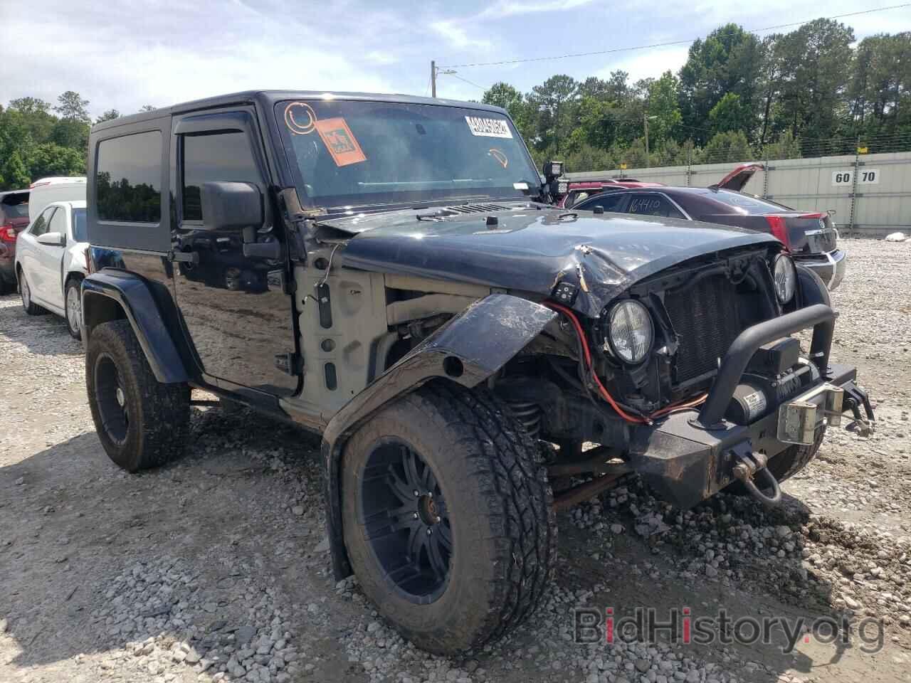 Photo 1J8FA54149L749346 - JEEP WRANGLER 2009