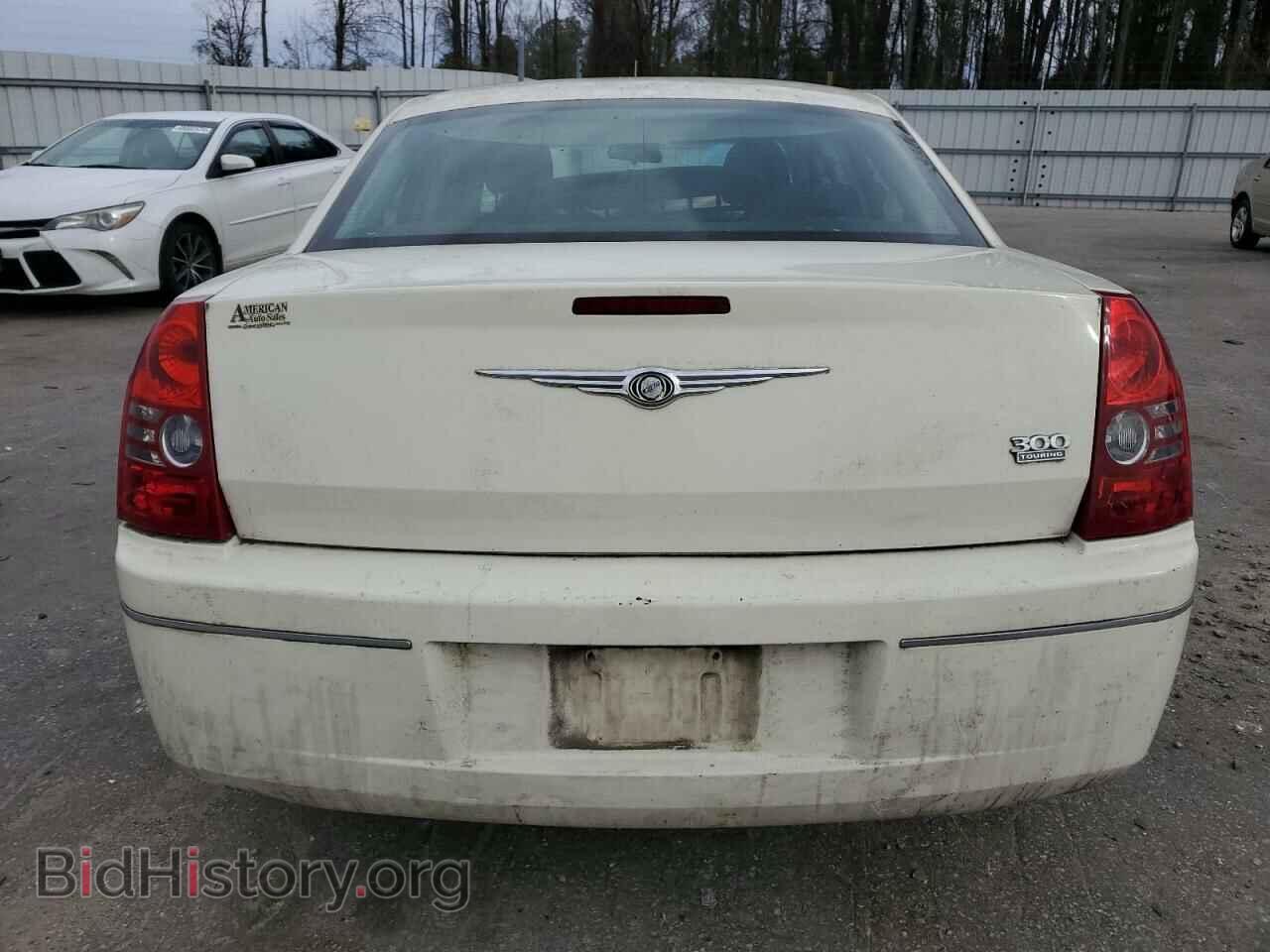 2010 CHRYSLER 300 - VIN: 2C3CA4CD7AH104440 - Фото 6