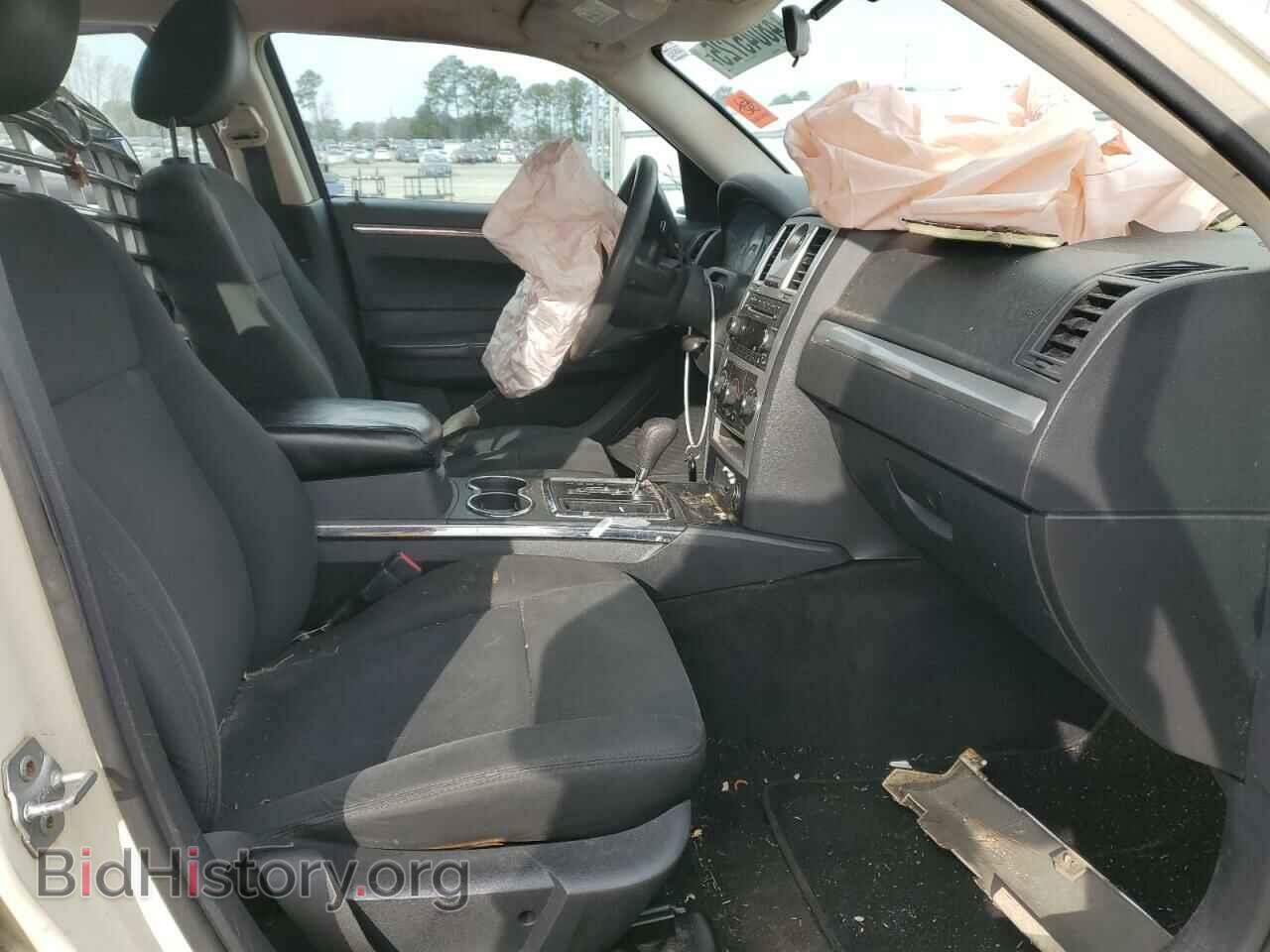 2010 CHRYSLER 300 - VIN: 2C3CA4CD7AH104440 - Фото 7