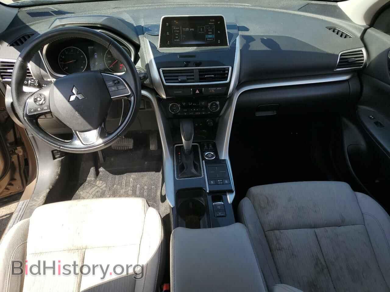 2018 MITSUBISHI ECLIPSE - VIN: JA4AT5AA1JZ037548 - Photo 8