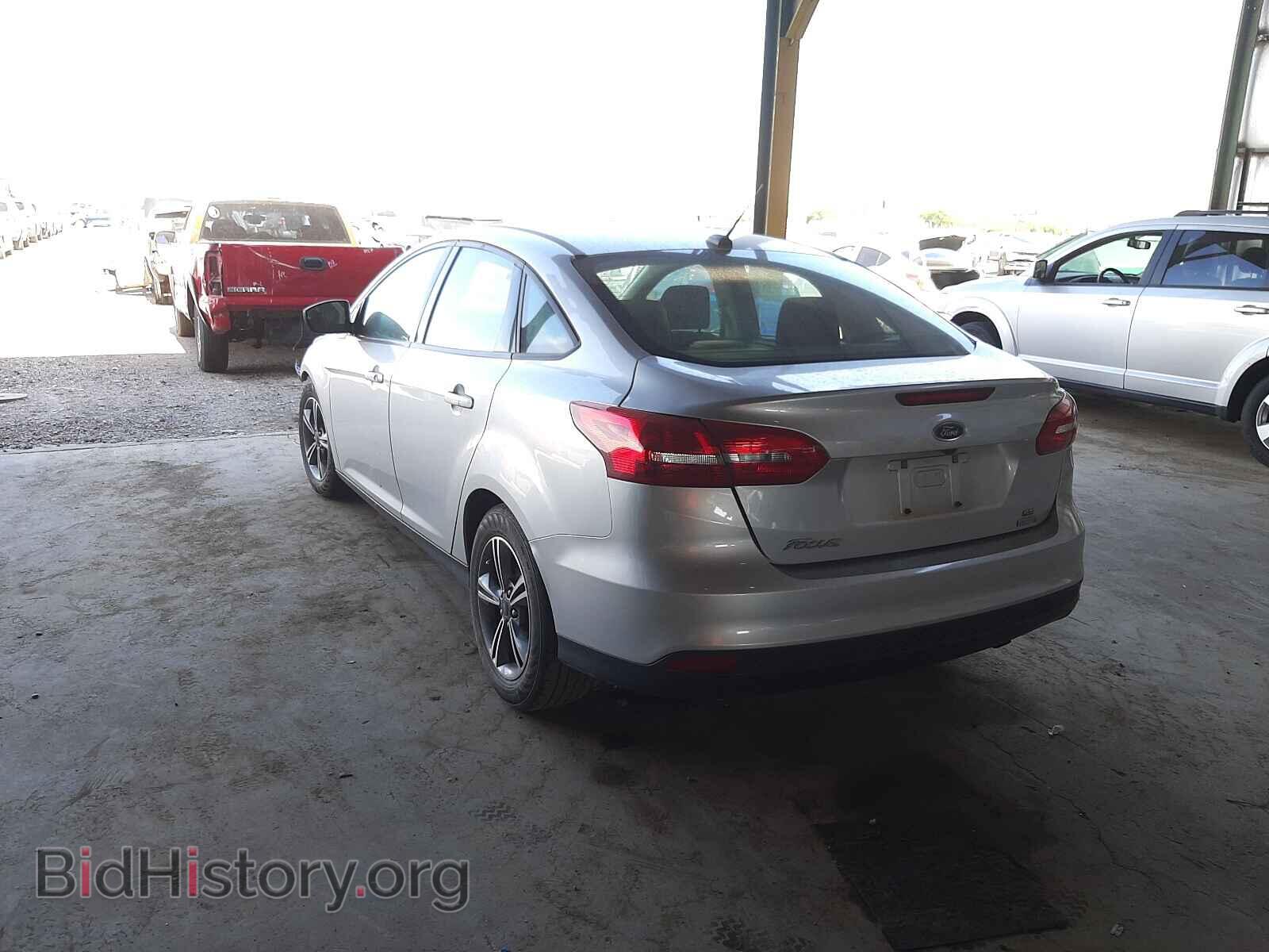 2018 FORD FOCUS - VIN: 1FADP3FE5JL268923 - Фото 3