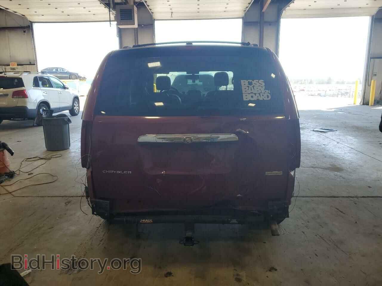 2009 CHRYSLER MINIVAN - VIN: 2A8HR54109R596702 - Фото 6