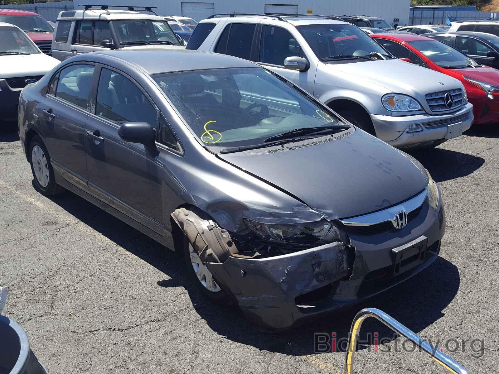 Photo 19XFA1F3XBE035797 - HONDA CIVIC 2011