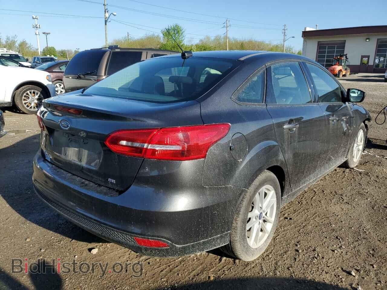 2018 FORD FOCUS - VIN: 1FADP3F27JL277922 - Фото 3