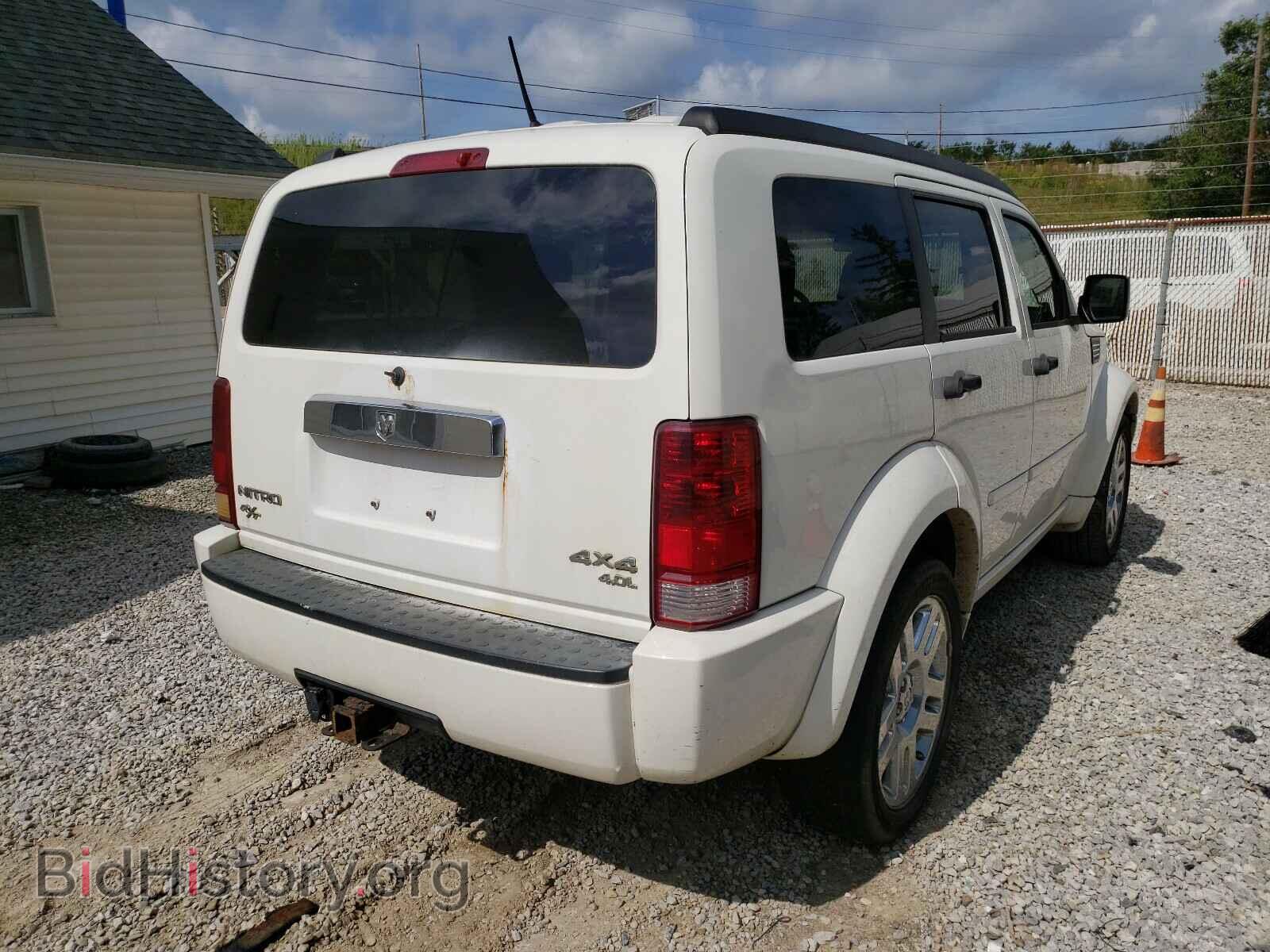 2007 DODGE NITRO - VIN: 1D8GU58667W732506 - Photo 4
